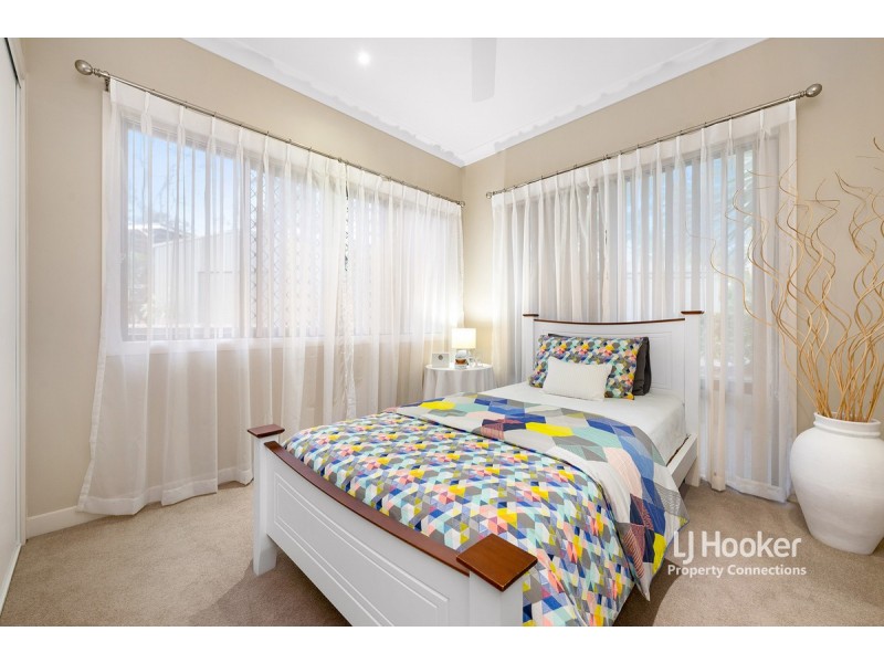 40 Montego Court, Eatons Hill QLD 4037