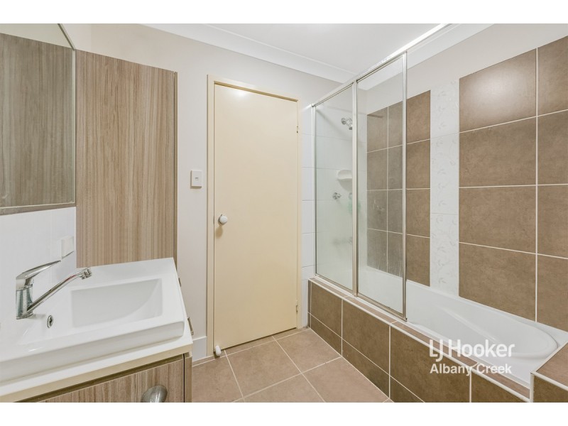 43/1 Gumview Street, Albany Creek QLD 4035