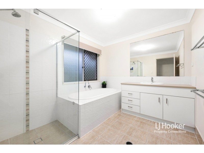 2 Birmingham Street, Eatons Hill QLD 4037