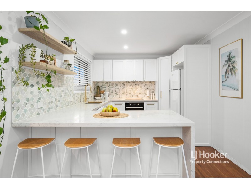 4 Leto Court, Eatons Hill QLD 4037