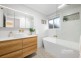 4 Leto Court, Eatons Hill QLD 4037
