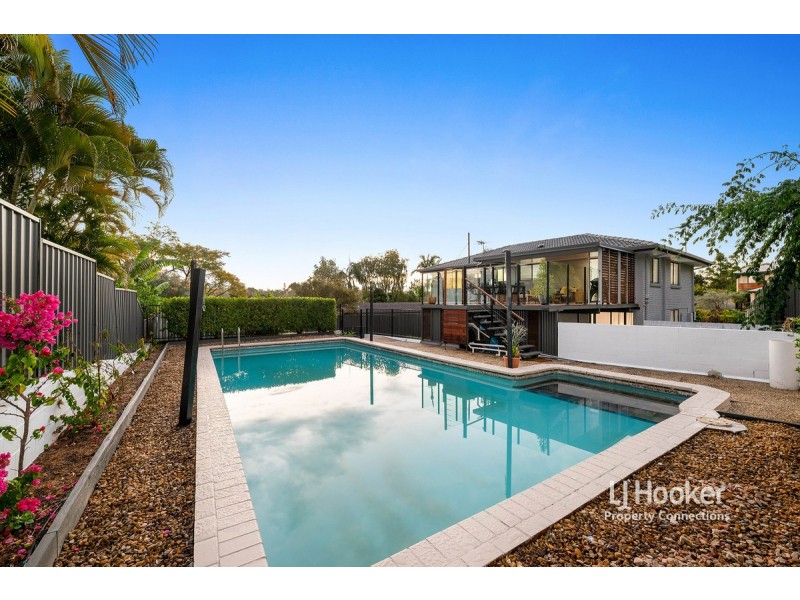 4 Leto Court, Eatons Hill QLD 4037