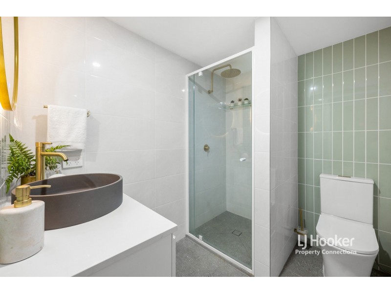 4 Leto Court, Eatons Hill QLD 4037