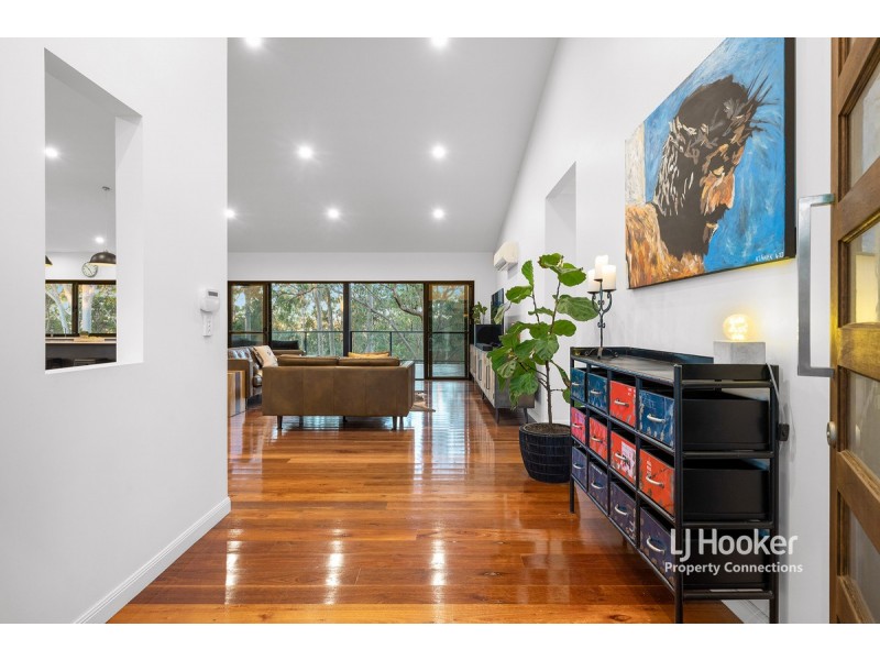 17 Retreat Court, Bunya QLD 4055