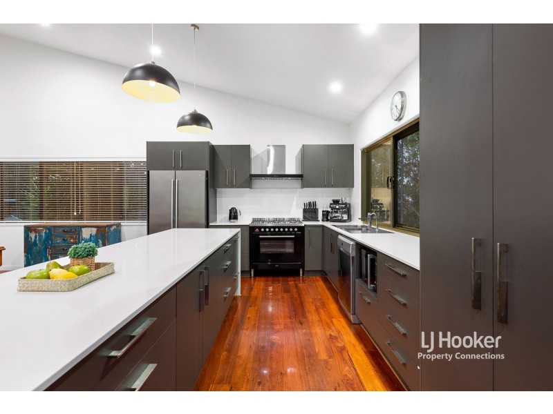 17 Retreat Court, Bunya QLD 4055