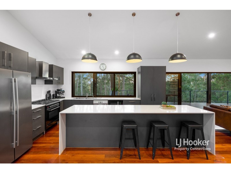 17 Retreat Court, Bunya QLD 4055