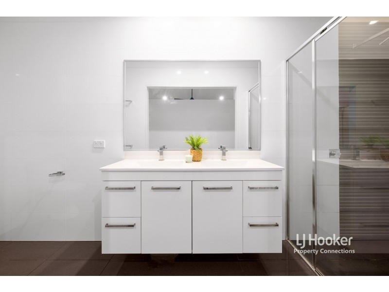 17 Retreat Court, Bunya QLD 4055