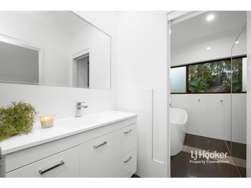 17 Retreat Court, Bunya QLD 4055