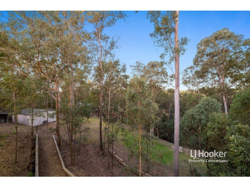 17 Retreat Court, Bunya QLD 4055