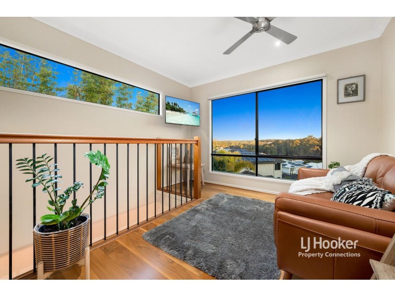 6 Fidelio Court, Eatons Hill QLD 4037