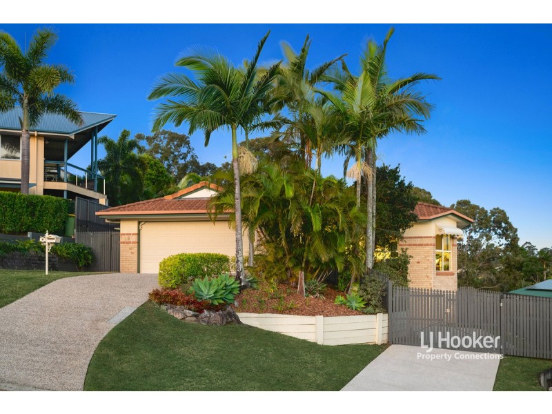6 Renae Court, Eatons Hill QLD 4037