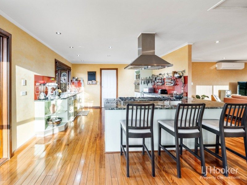 7 Atlas Court, Eatons Hill QLD 4037