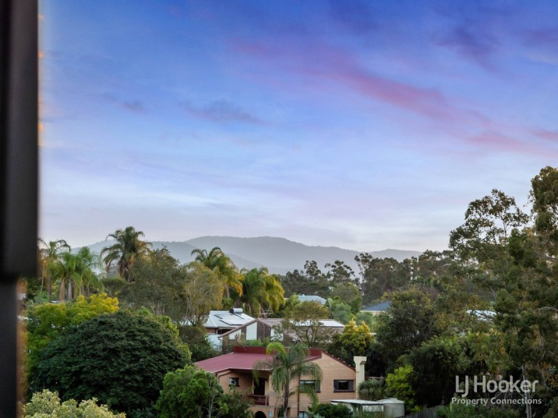 7 Atlas Court, Eatons Hill QLD 4037