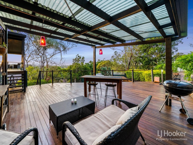 7 Atlas Court, Eatons Hill QLD 4037