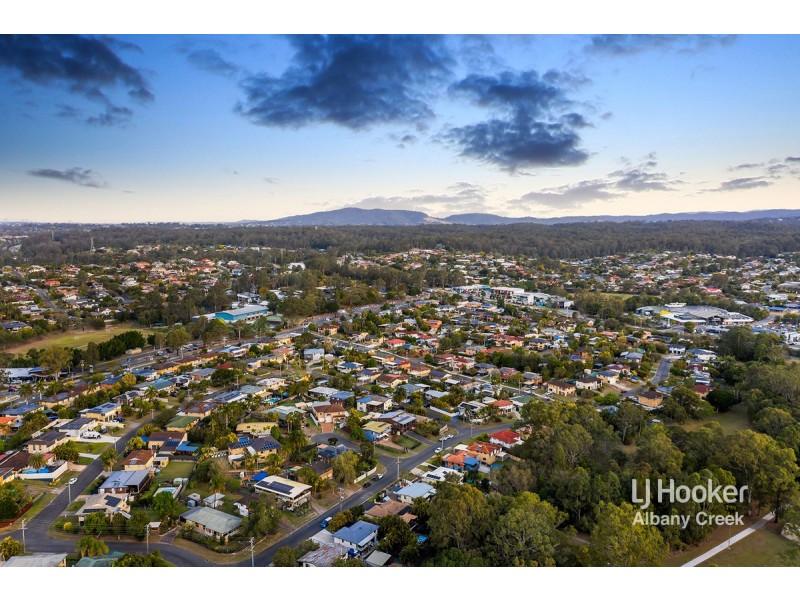 48 Strathford Avenue, Albany Creek QLD 4035