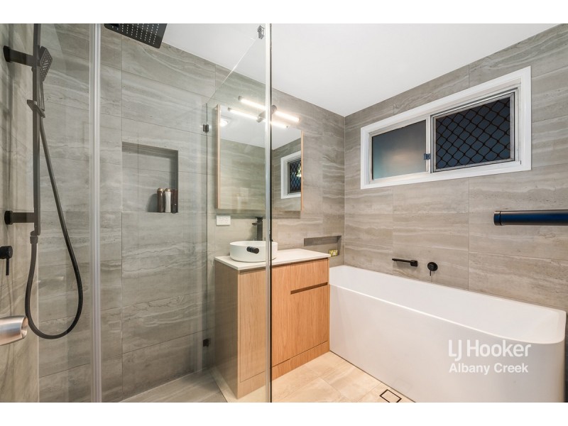 48 Strathford Avenue, Albany Creek QLD 4035