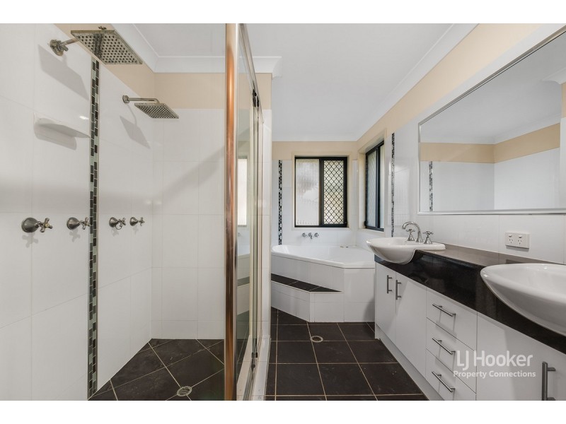 28 Sonata Drive, Warner QLD 4500