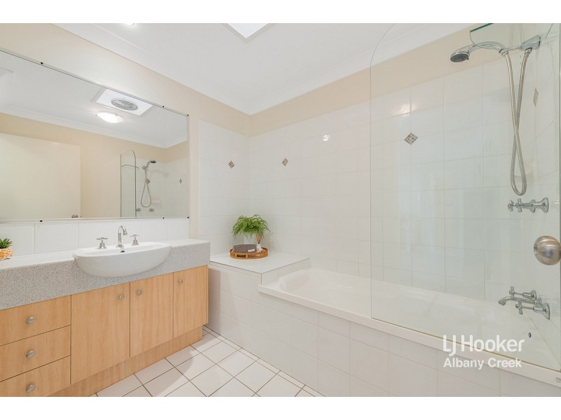 22/121 Albany Creek Road, Aspley QLD 4034