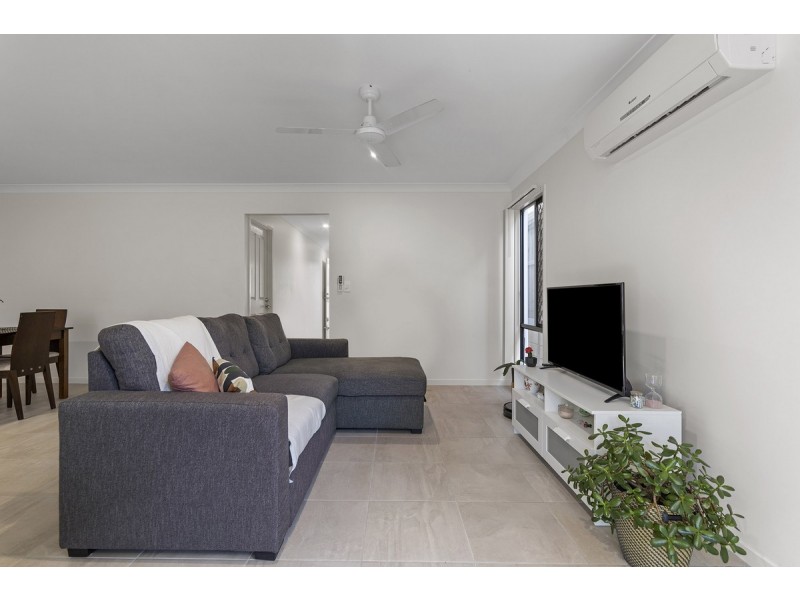 23/7 Franco Place, Bridgeman Downs QLD 4035