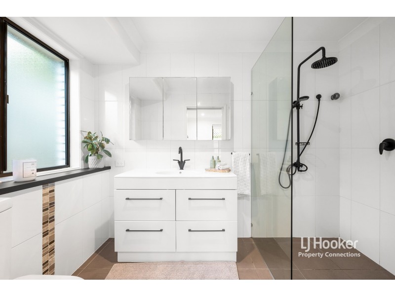 26 Narrabeen Road, Albany Creek QLD 4035