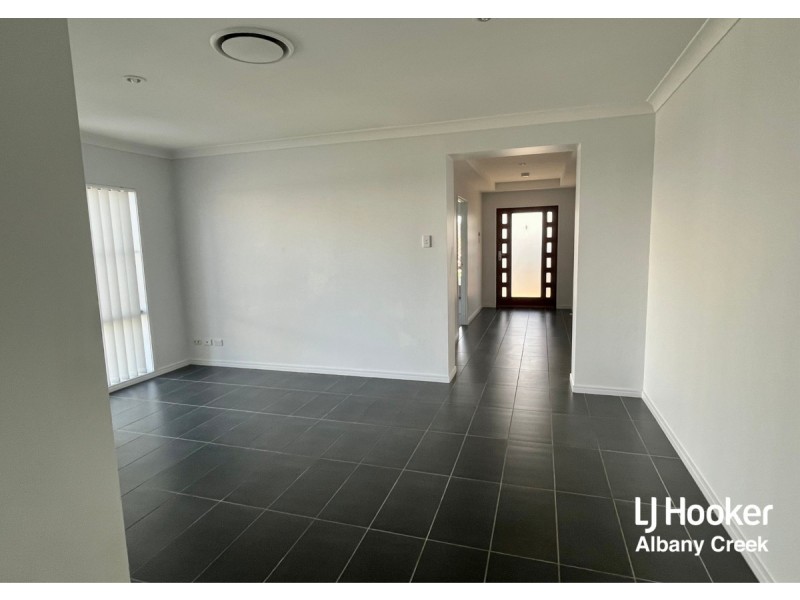 17 Tributary Court, Eatons Hill QLD 4037