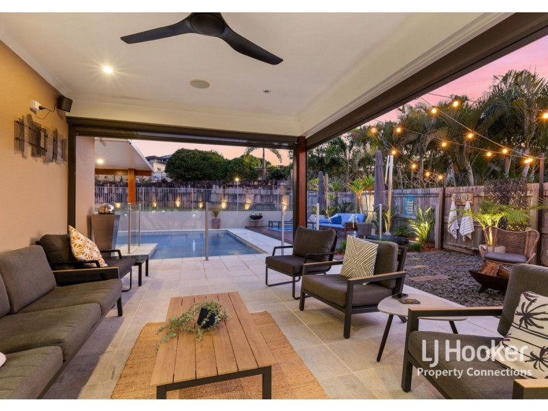 5 Maggie Place, Cashmere QLD 4500