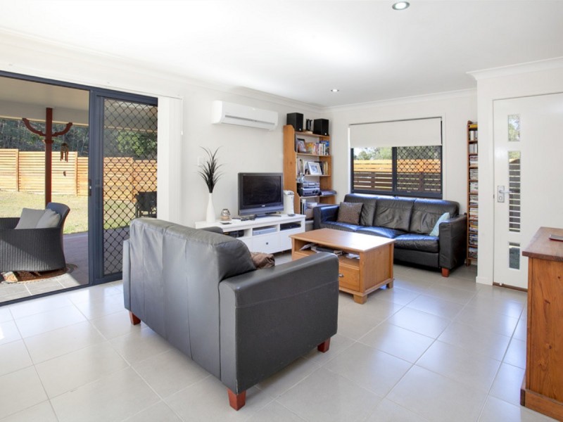 110 Queen Elizabeth Drive, Eatons Hill QLD 4037