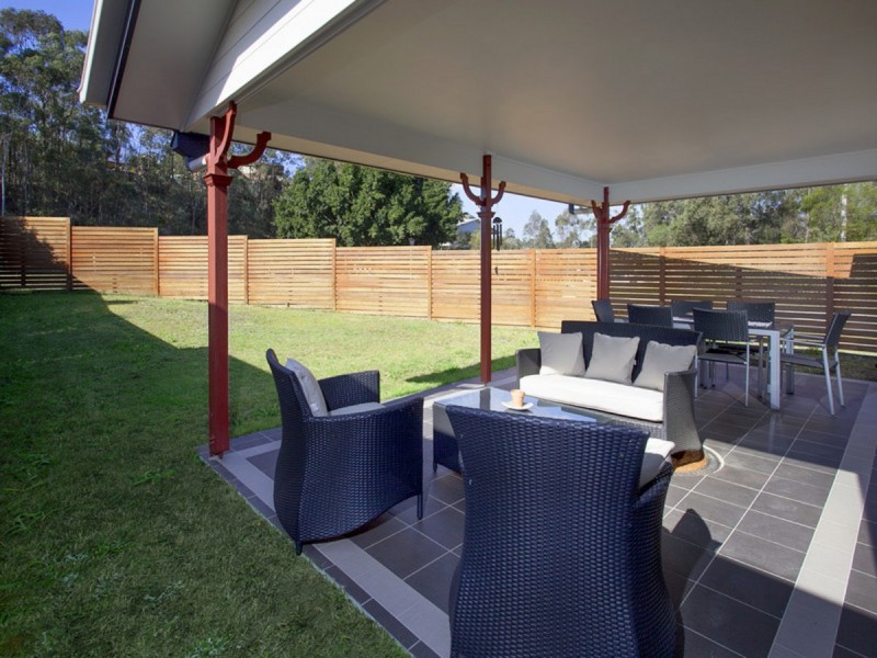 110 Queen Elizabeth Drive, Eatons Hill QLD 4037