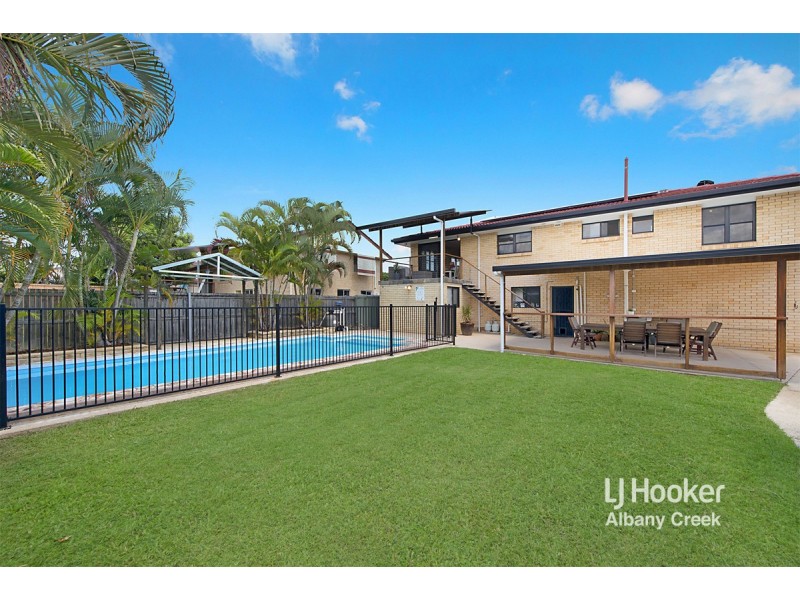 24 Leitchs Road South, Albany Creek QLD 4035