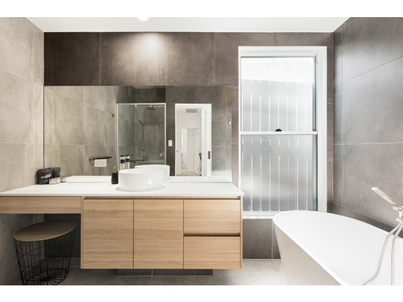 43 Levy Circuit, Bridgeman Downs QLD 4035