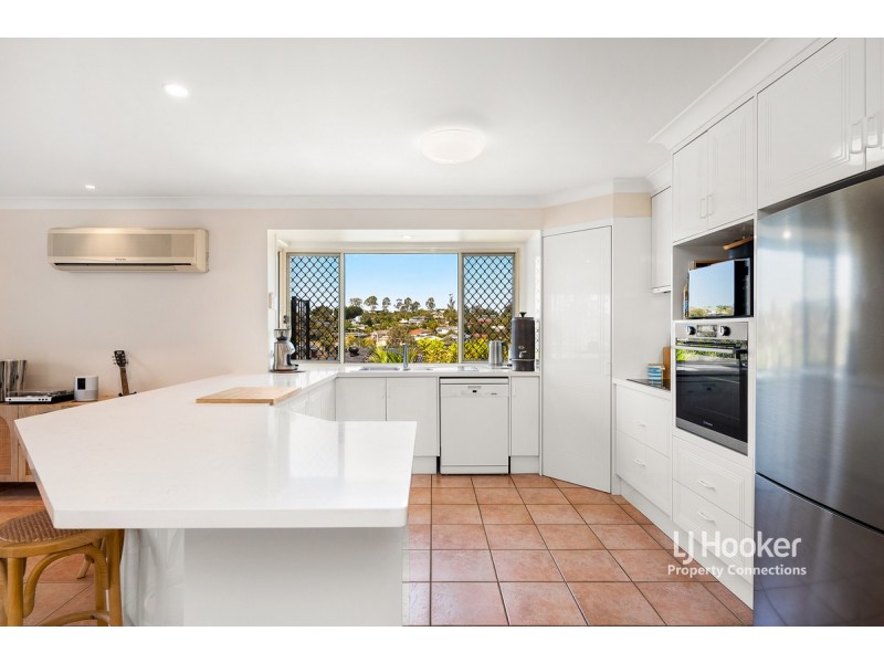 10 Felicia Place, Eatons Hill QLD 4037