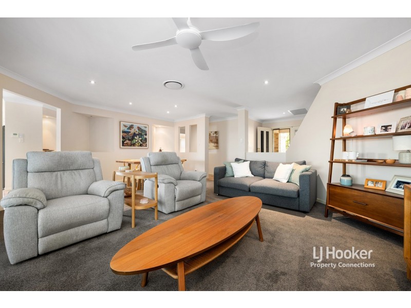 10 Felicia Place, Eatons Hill QLD 4037