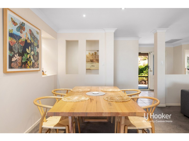 10 Felicia Place, Eatons Hill QLD 4037