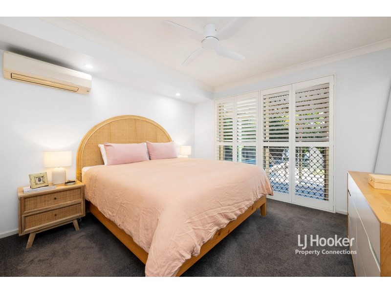 10 Felicia Place, Eatons Hill QLD 4037