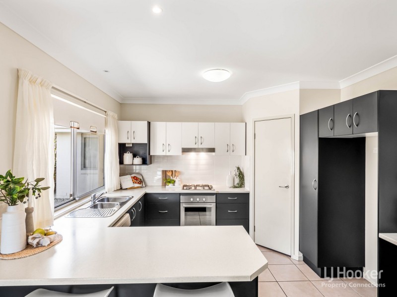 5 Luke Court, Cashmere QLD 4500