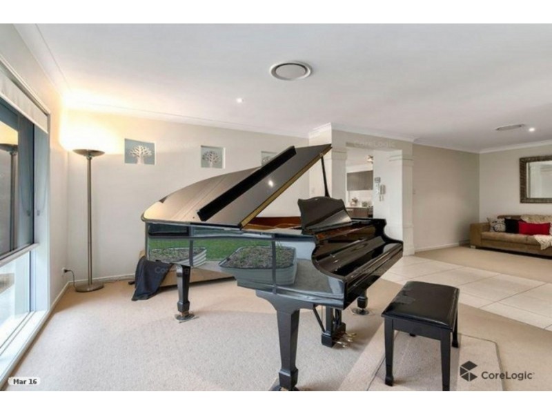 24 Asciano Place, Bridgeman Downs QLD 4035