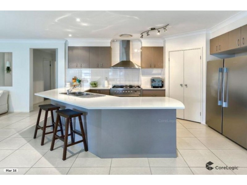 24 Asciano Place, Bridgeman Downs QLD 4035