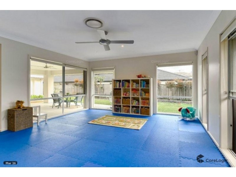 24 Asciano Place, Bridgeman Downs QLD 4035