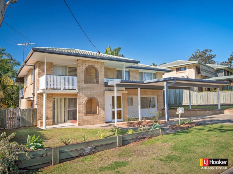 4 Strathford Avenue, Albany Creek QLD 4035