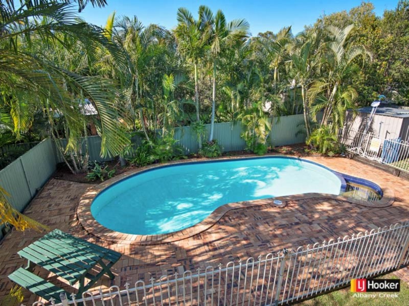 4 Strathford Avenue, Albany Creek QLD 4035