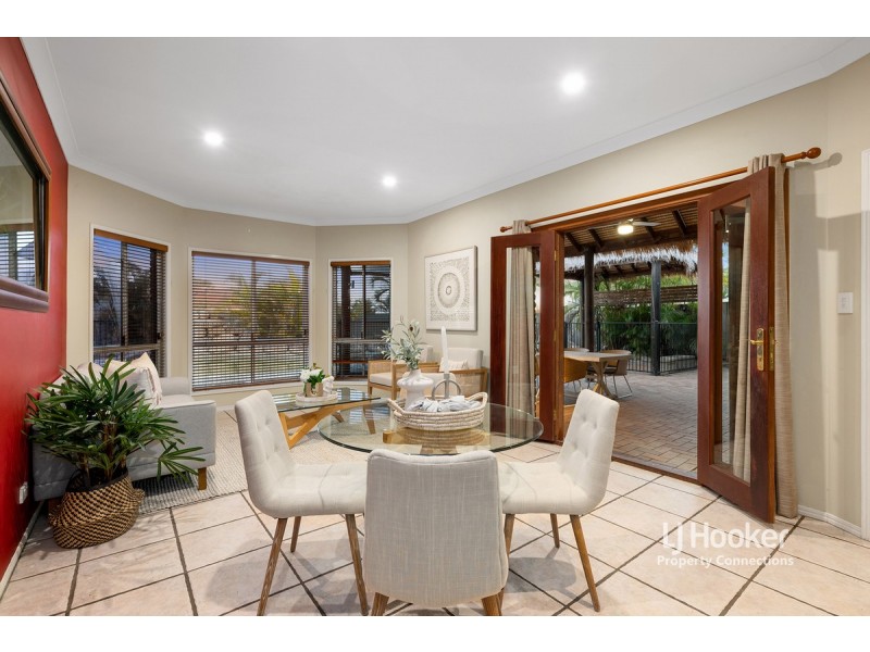 11 Memoire Court, Eatons Hill QLD 4037