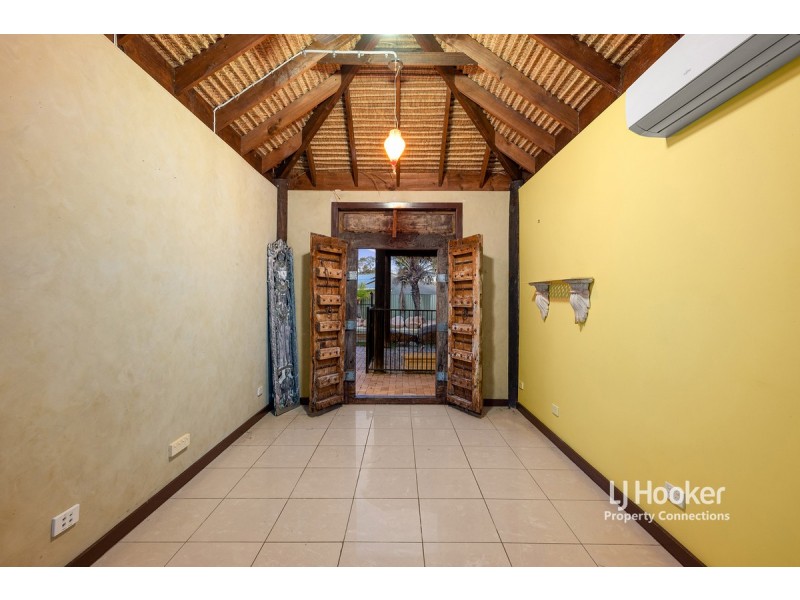 11 Memoire Court, Eatons Hill QLD 4037