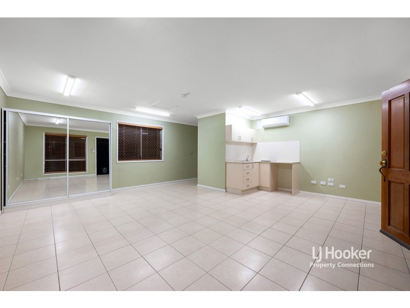 11 Memoire Court, Eatons Hill QLD 4037