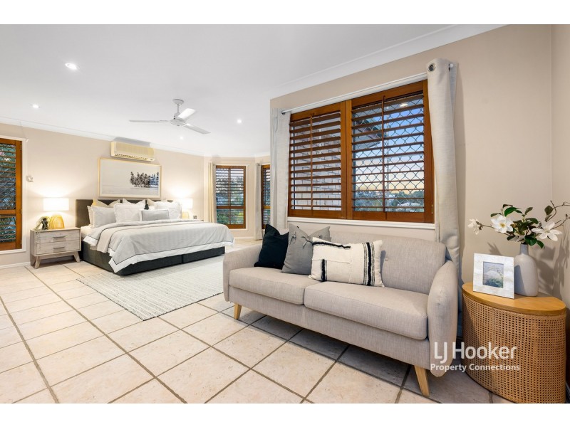 11 Memoire Court, Eatons Hill QLD 4037