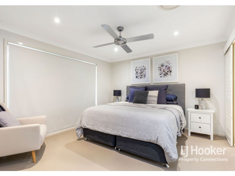 8 Rosevale Place, Warner QLD 4500