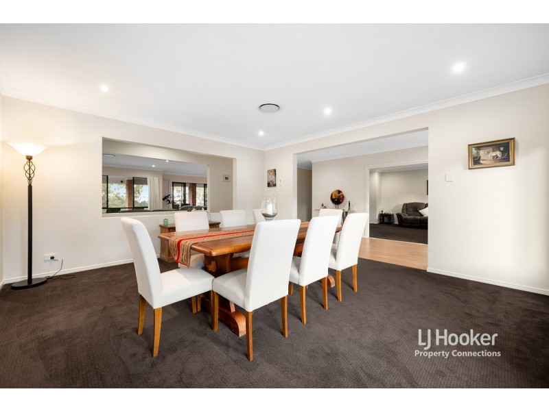 25 Grand View Drive, Ocean View QLD 4521