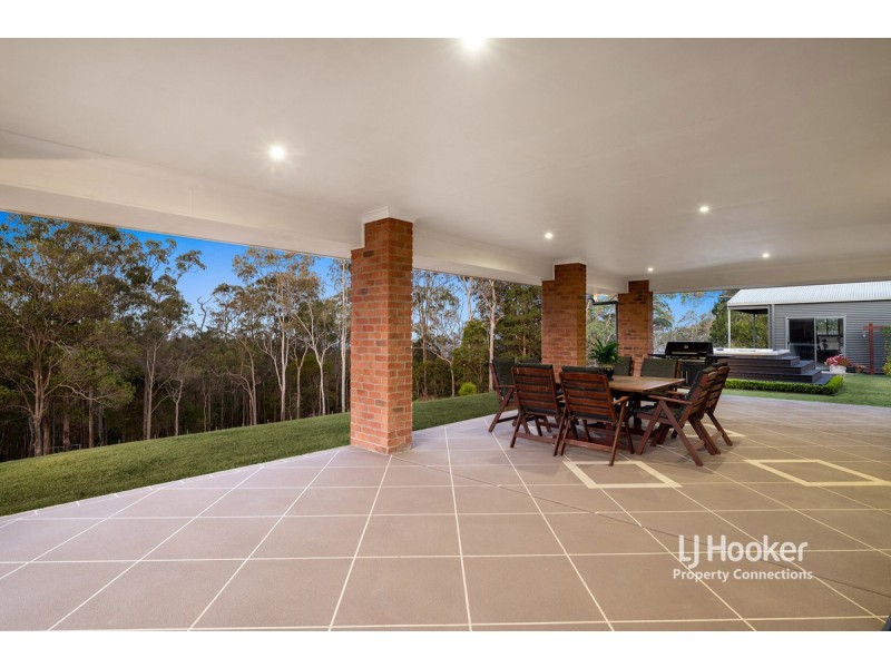 25 Grand View Drive, Ocean View QLD 4521