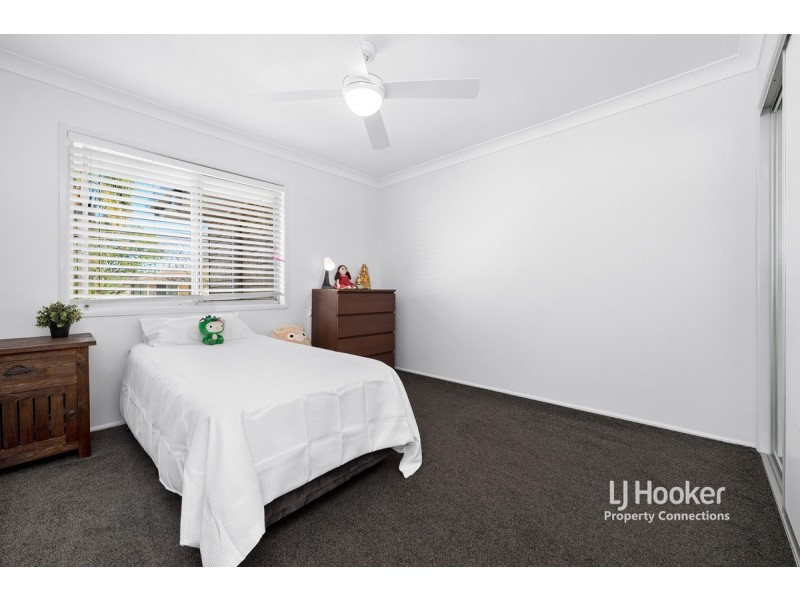 31 Pleasant Drive, Albany Creek QLD 4035