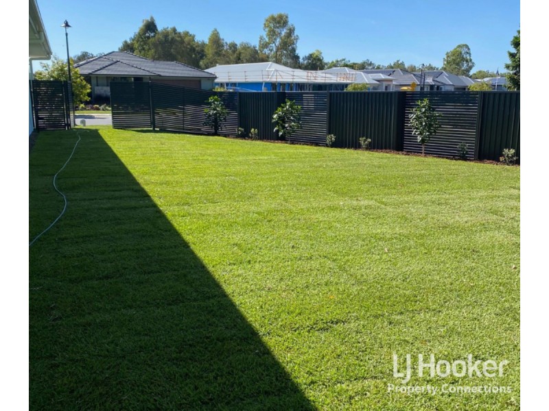 201 Freshwater Drive, Banksia Beach QLD 4507