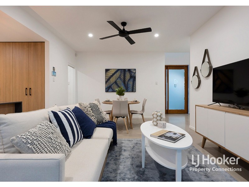 1/60 Leitchs Road South, Albany Creek QLD 4035